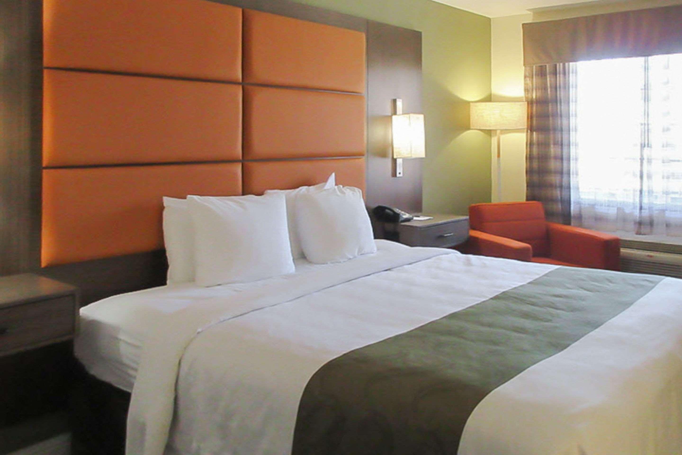 Quality Inn Salinas Exterior photo