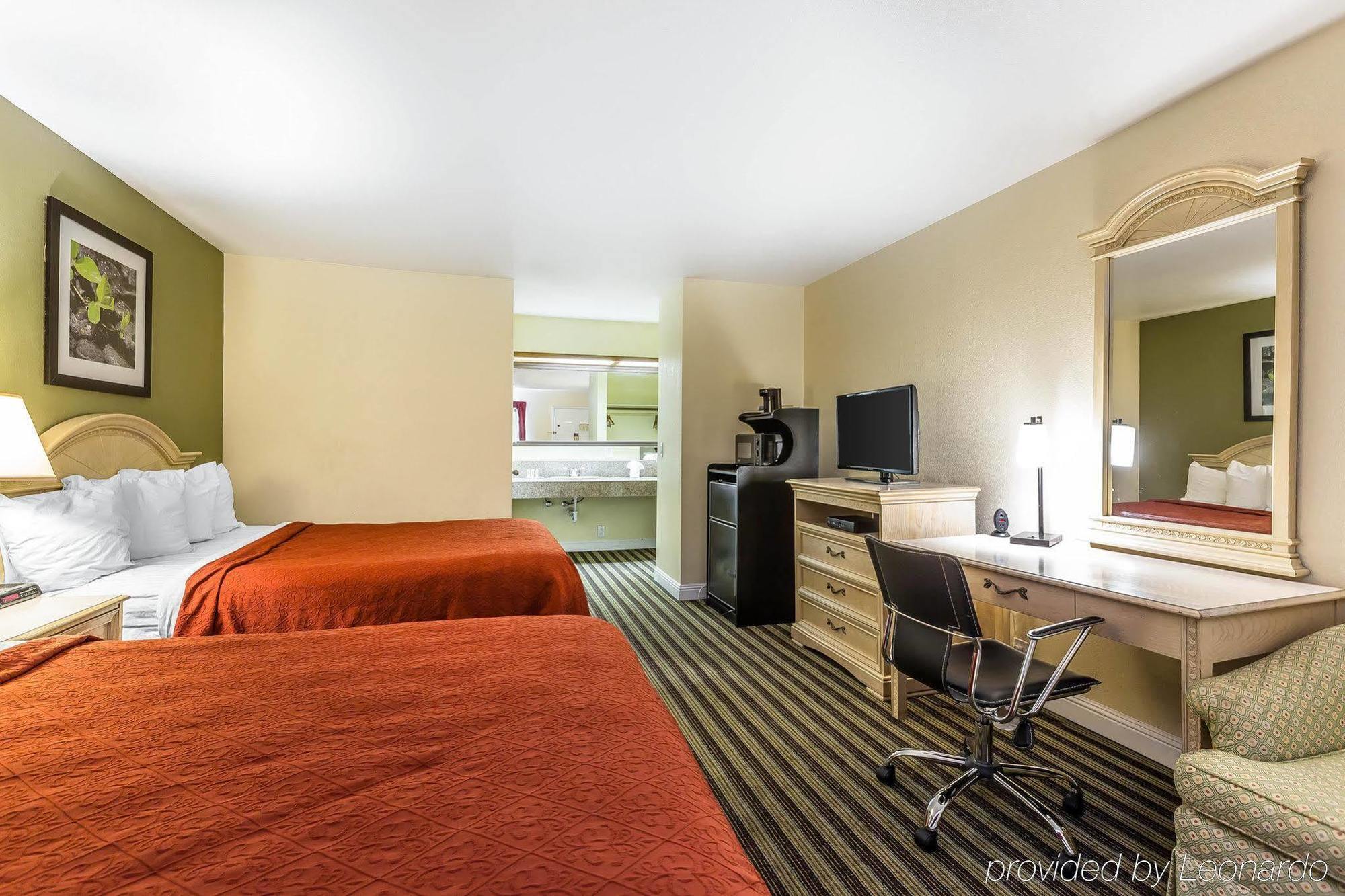 Quality Inn Salinas Exterior photo